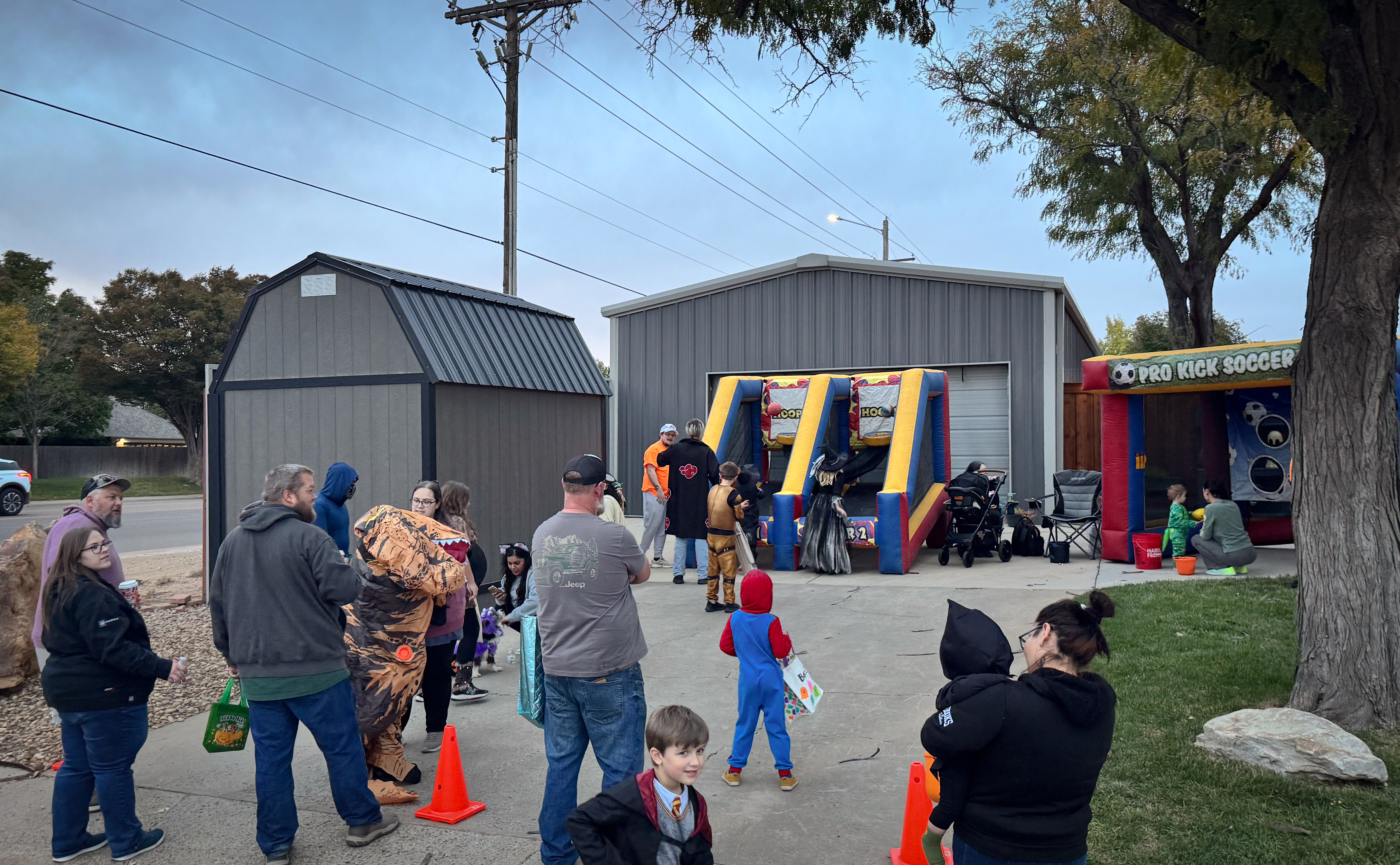 Halloween Hot Spots event photo four